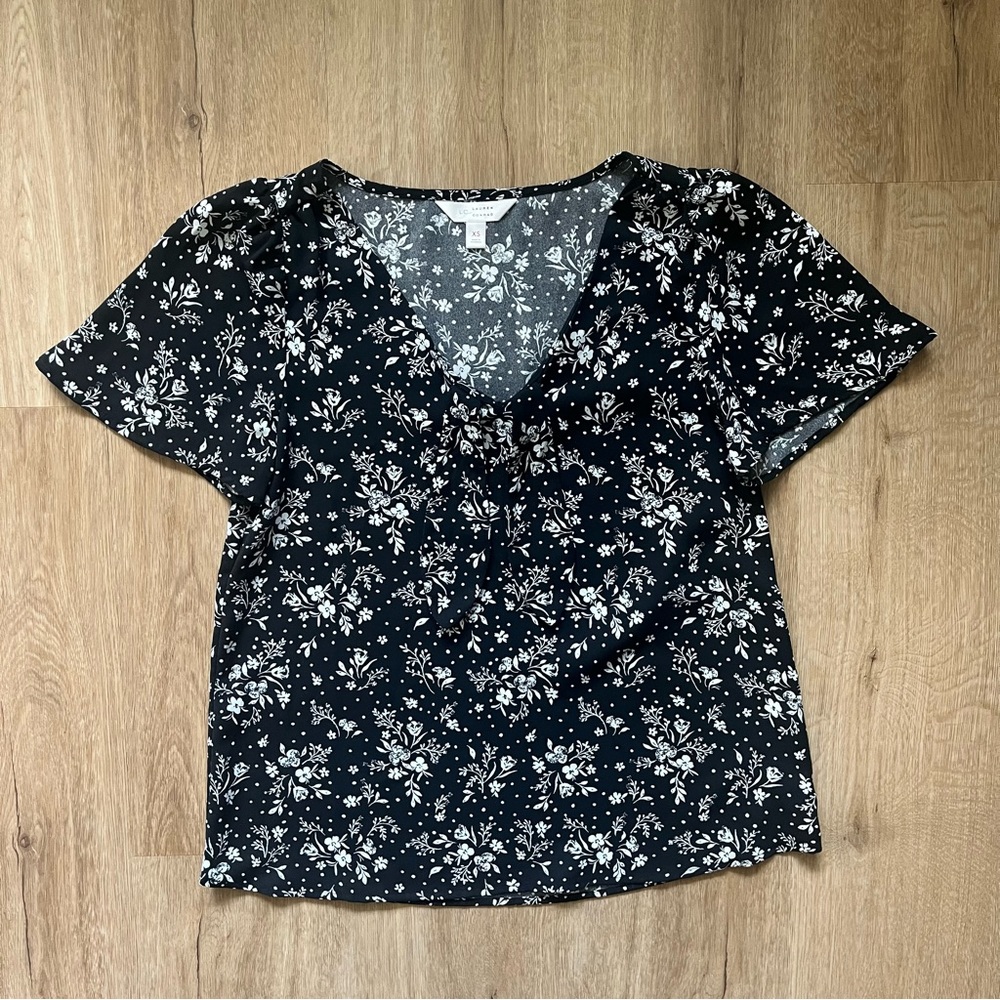 Lauren Conrad black blouse size x small